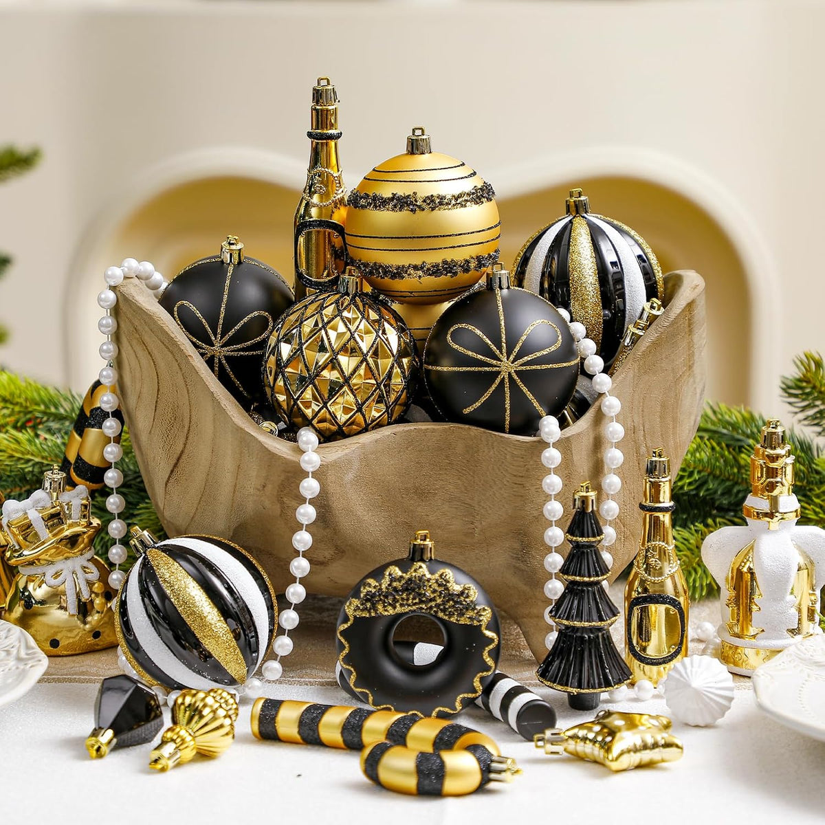 SHareconn 80pcs Christmas Balls Ornaments Set Tree Decor Black White Gold