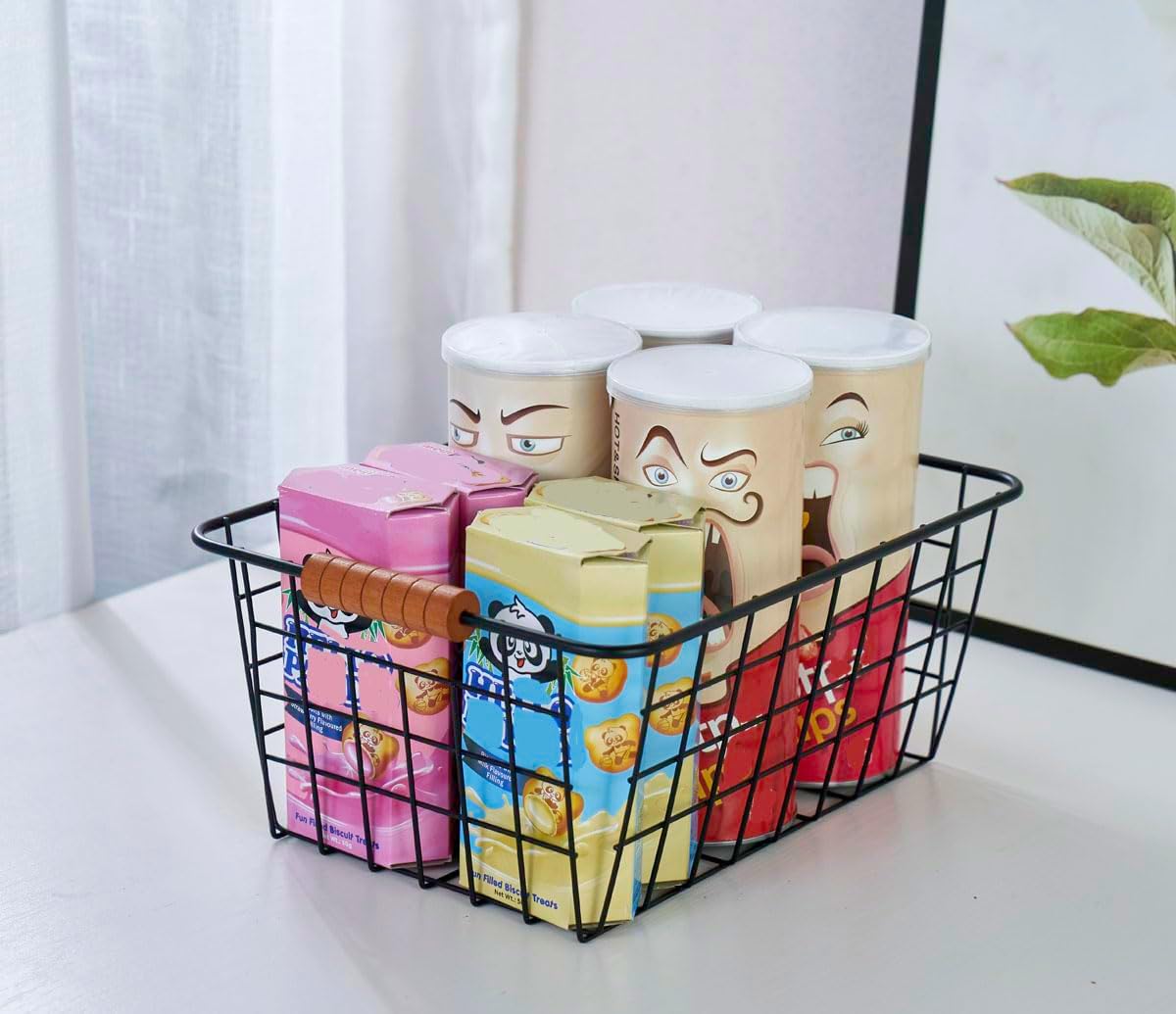 JUNCHU CHERRY Wire Kitchen Storage Basket 2 Packs,Perfect Pantry Organization Accessories Baskets,Laundry Basket,With a Wooden handle,Suitable for Kitchen,Bathroom,Bedroom,Tabletop,Stackable,Black