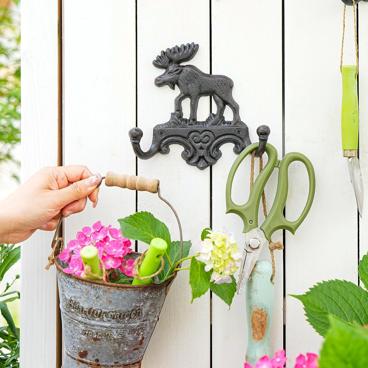 Sungmor Cast Iron Vintage Moose Wall Hooks - Rustic Heavy Duty Double Hooks