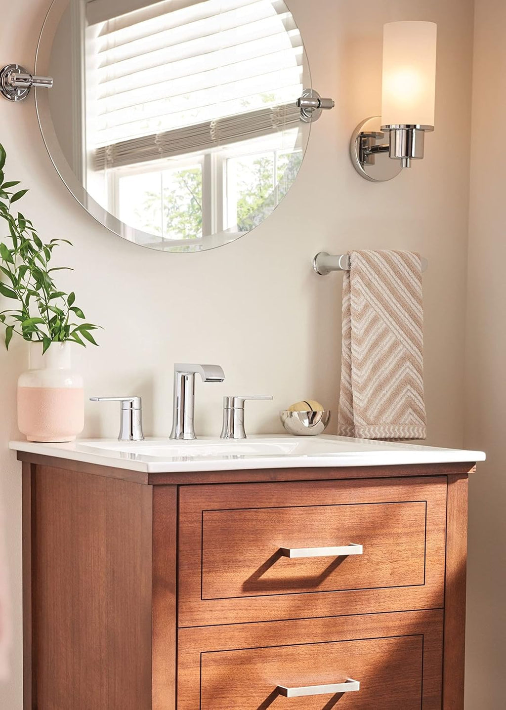 Moen BH3886CH Genta LX Chrome 6.8-in Wall Mount Towel Bar