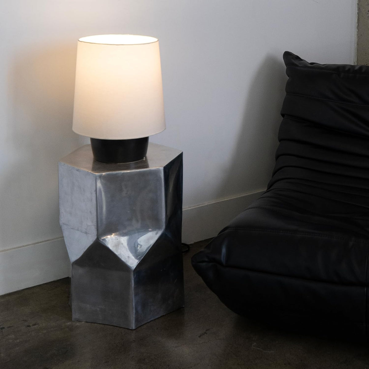 Brightech Dan LED Desk and Table Lamp - Modern Mushroom Style Ceramic Lamp for Bedroom, Bedside, Desk, Office - Cozy Corner Nightstand Light with Small Lamp Shade - Tiny Lamp with Black Ceramic Base