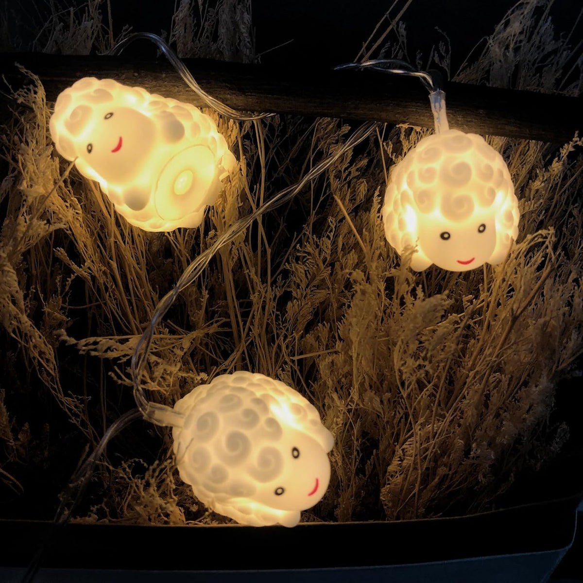 Cute Painted Sheep Night Light LED Sheep Ornaments String Lights White Sheep Fairy Light Battery Powered Indoor Outdoor Party Decor Night Light (20LED, White Sheep)