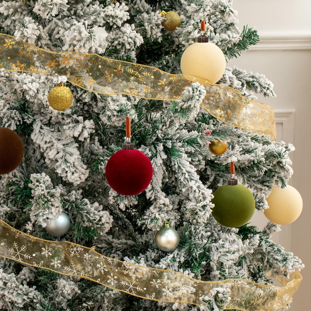3.15" Velvet Christmas Ball Ornaments Set, 16 pcs Flocked Xmas Tree Decoration, Large Shatterproof Decorative Hanging Balls for Party Holiday Wreath Garland Home Décor (Red Brown Green White)