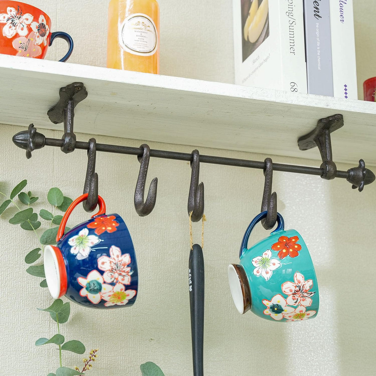 Sungmor Vintage Cast Iron Wall Hook Rack - Rustic Farmhouse Wall-Mounted Hanger for Coats, Keys, Mugs, Towels - Heavy Duty Decorative Organizer with 4 Removable Hooks