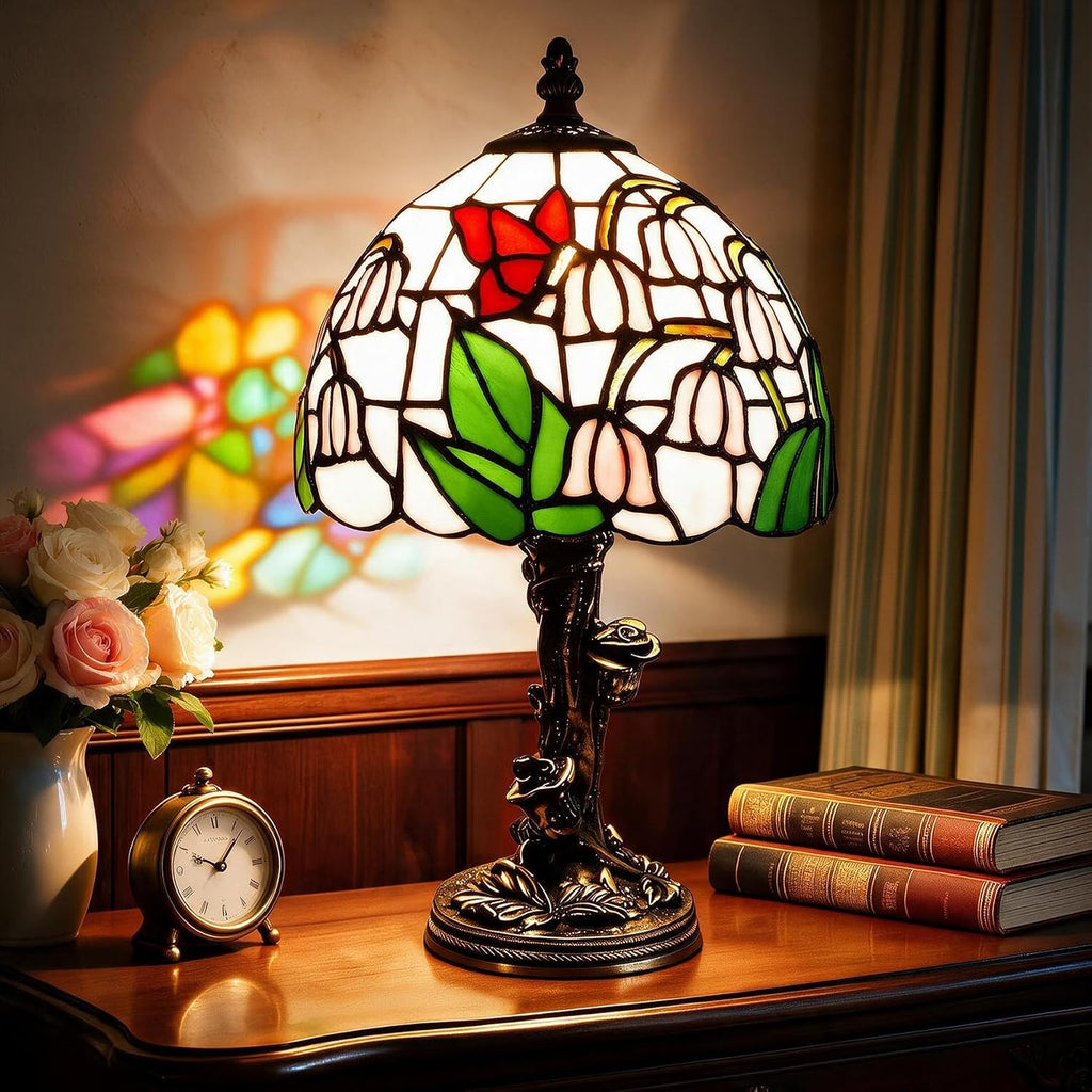 Tiffany Lamp,Vintage Lily of the Valley lamp,8" Stained Glass Lamp