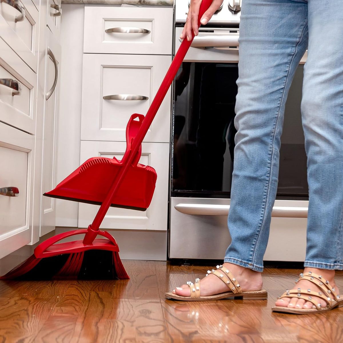O-Cedar One Sweep Broom & Step-On Dustpan Set | Patented Wave Bristles Remove Over 99% of Dirt in One Pass | Lightweight & Quiet for Pet-Friendly Cleaning