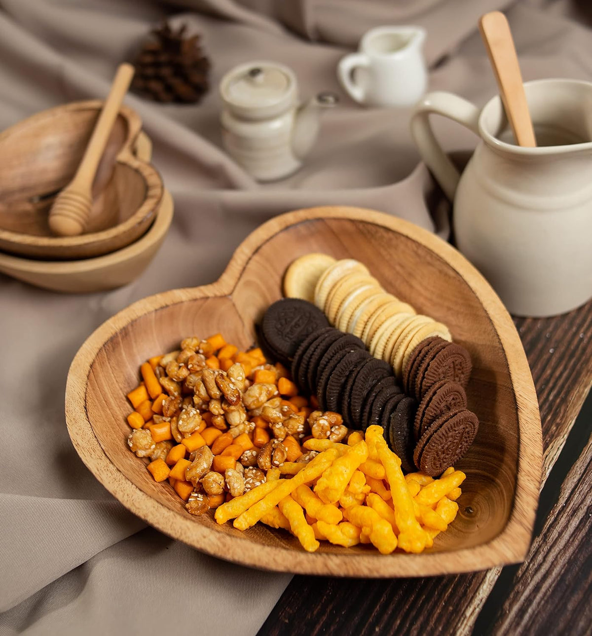 WitnyStore Heart Shaped Wood Bowl 10" Brown Handcrafted Wooden Bowls Collectible Functional Serving Tray Dish Plate Hand Made Decorative Tableware for Candy Nuts Dessert Fruit Home Décor Accents Gifts