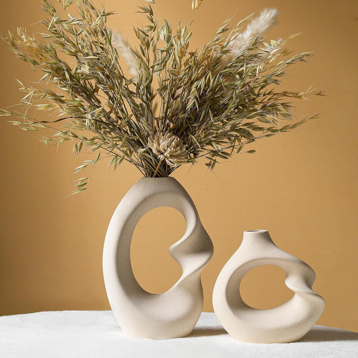 Modern White vase Set of 2,Pampas Grass Ceramic vases for Wedding Party,Aesthetic Flower Vase for Home Decor,Kitchen Tables,Living Room,Bedroom,Console,Wooden Shelf,Office,Coffee Decoration(2 Pcs)