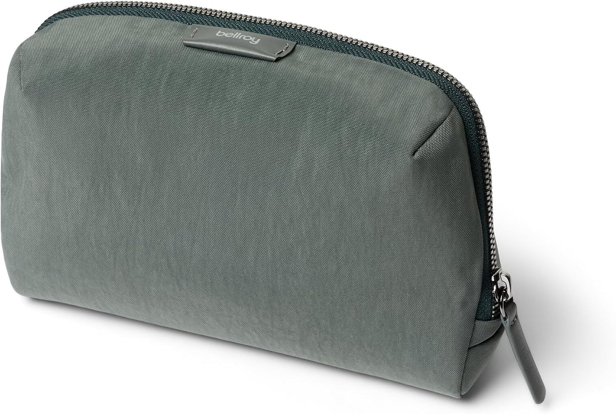 Bellroy Desk Caddy, Tech Organizer - Everglade