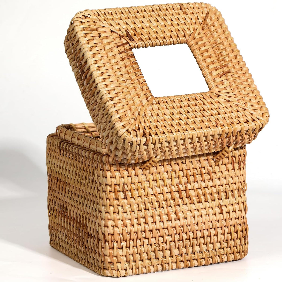 2 Pcs Rattan Tissue Box Cover 5.7" x 5.7" x 5.7"Rattan Square Tissue Box Cover Decorative Woven Facial Tissue Holder with Hinged Top Lid for Home Office Desk Living Room Bathroom Dec