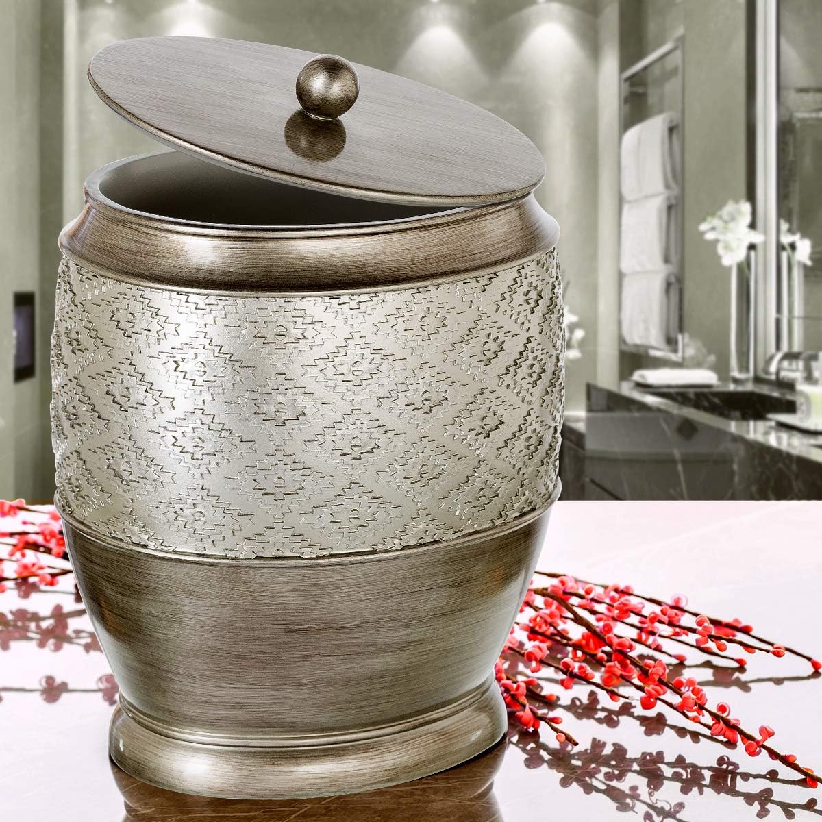 Creative Scents Dublin Silver Small Bathroom Trash Can with Lid 1.26 Gal / 4.8L - Brushed Silver Oval Garbage Can - Decorative Waste Basket for Bathroom Decor - Durable Wastebasket for Paper/Diaper