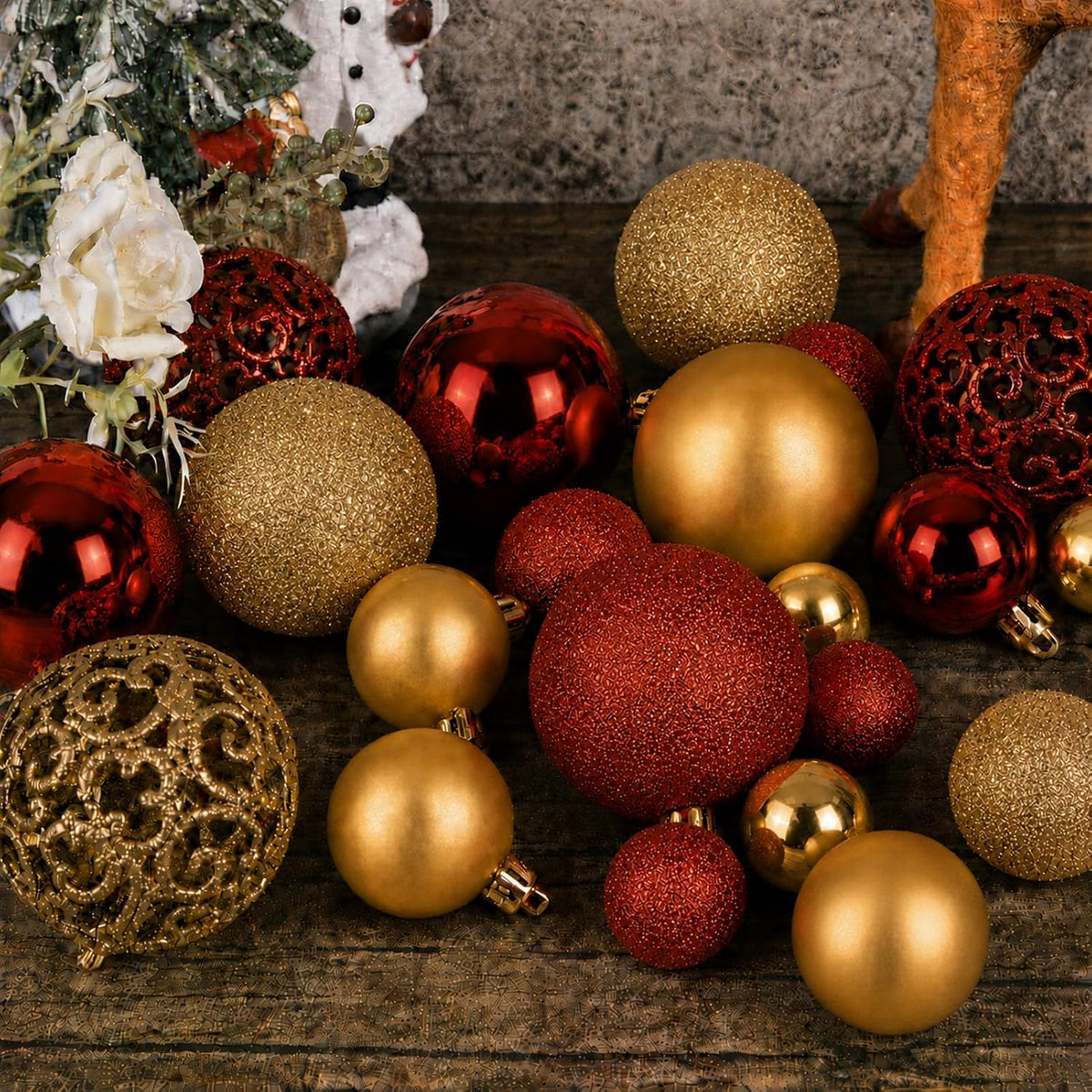 Christmas Balls Tree Ornaments Set, Shatterproof Xmas Decorations Set with Reusable Hand-held Gift Package for Holiday Indoor Tree Decor (100, Red & Gold)
