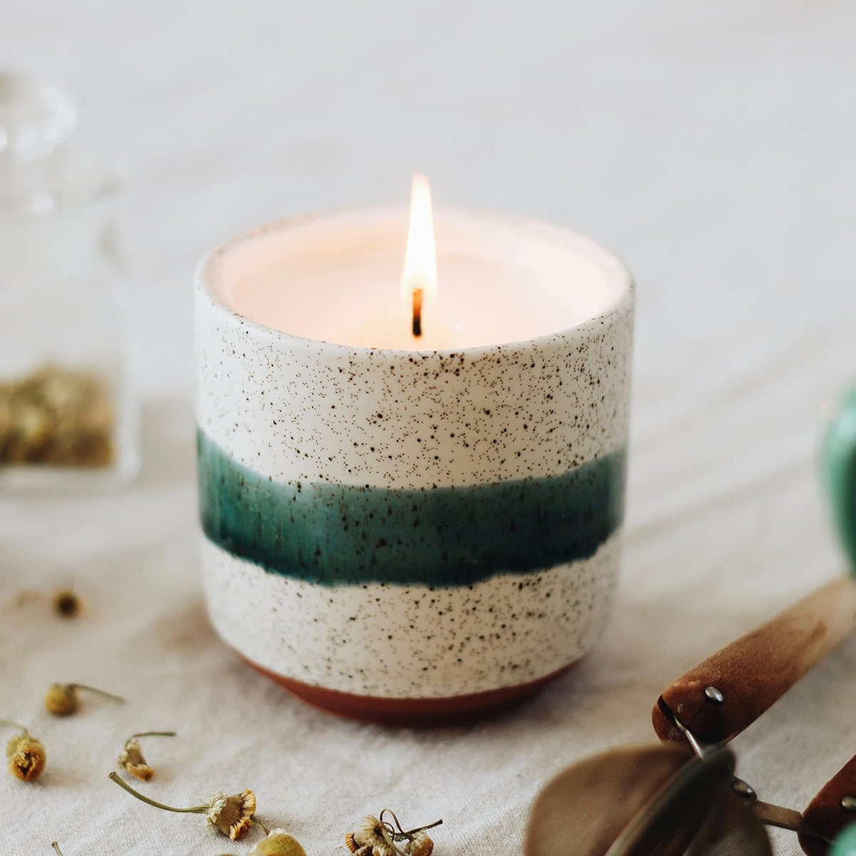 Hyggelight - The Growing Candle, Lavender Scented, 8.5oz Ceramic Pot, Single Wick Aromatherapy Candles, 100% Soy for Women and Men, Edith