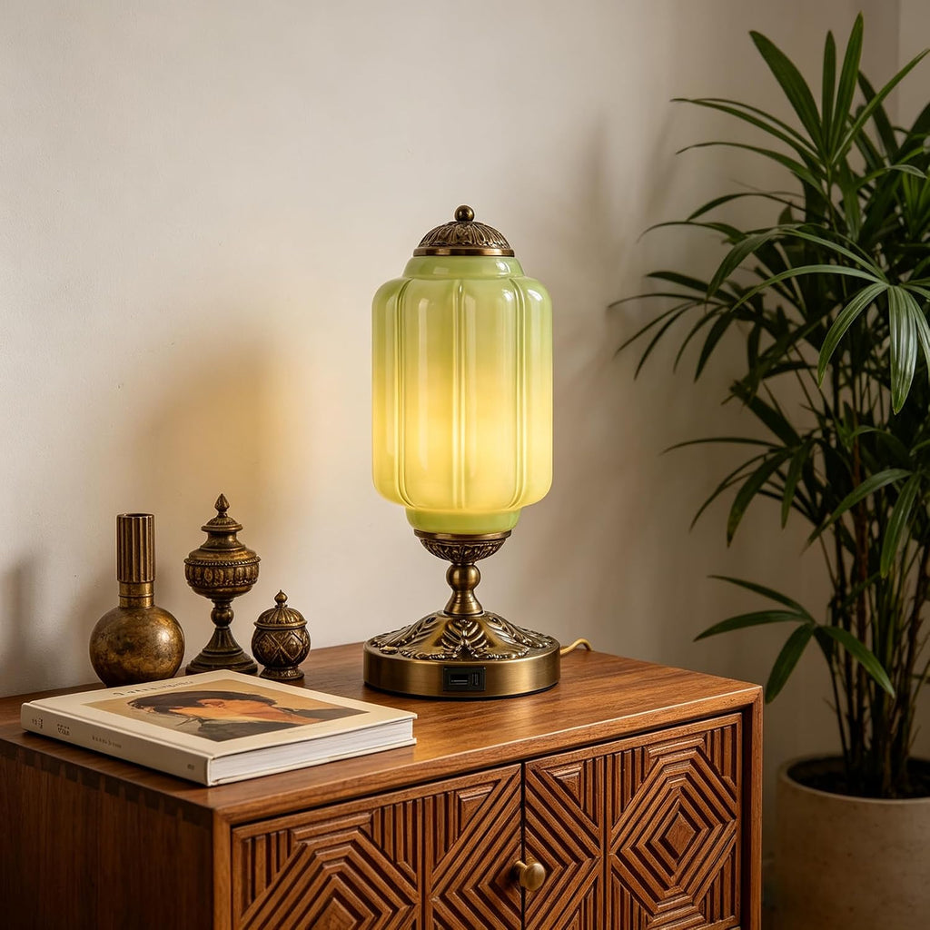 Vintage Touch Table Lamp, Milk Glass Shade with Metal Base, 3 Way Dimmable Desk Light with USB Charging Ports, Retro Lamp for Living Room Bedroom Bedside Nightstand