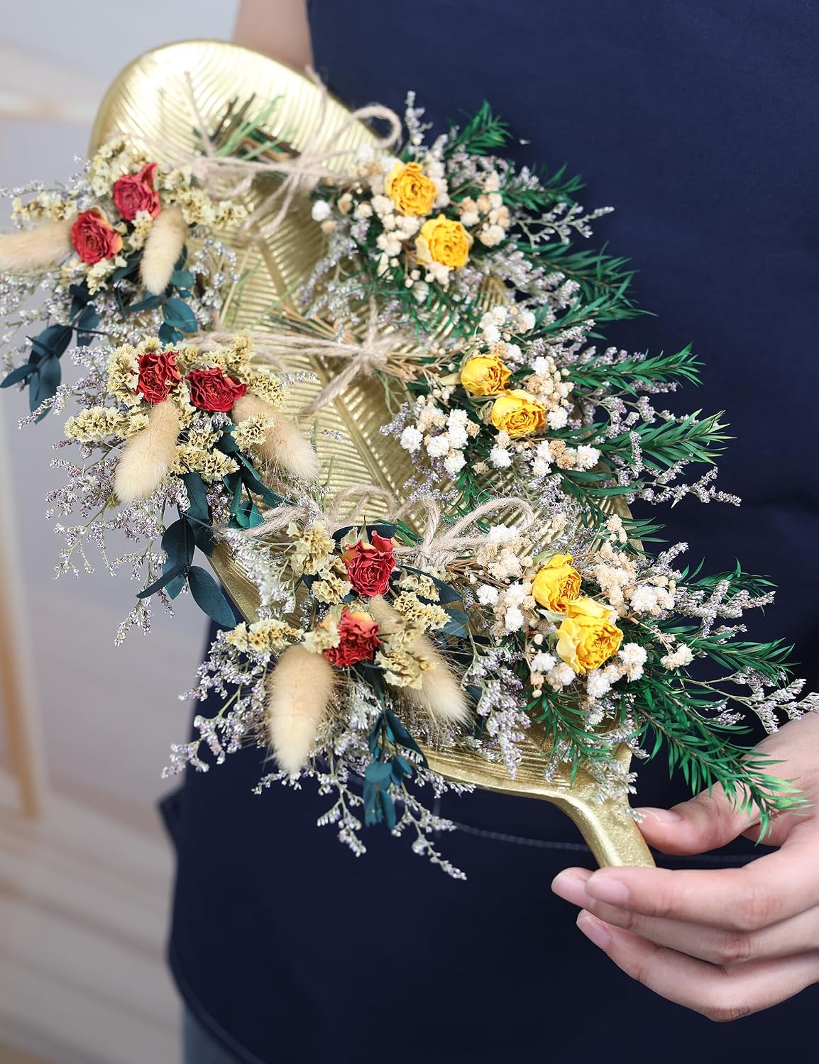 Mini Dried Rose Bouquet (6pcs), Natural Dried Flower Bouquet, Dried Pampas Grass, Groom & Best Man Corsages, Dried Cake Flowers, Gift Box Filled with Dried Flowers, Wedding Accompaniments.(Red)