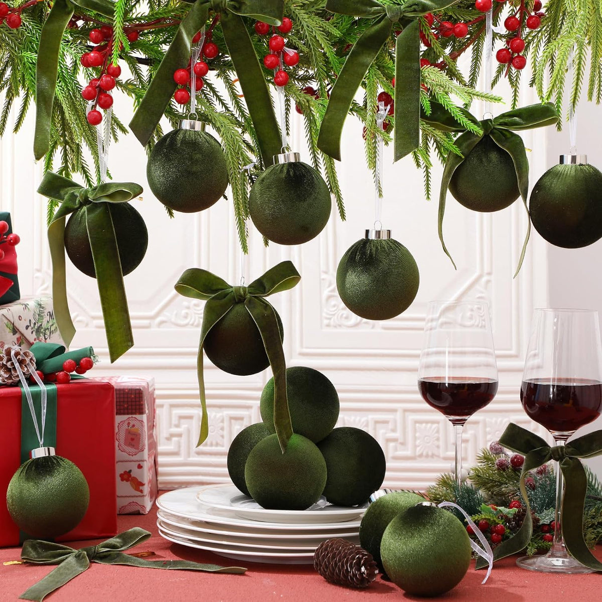 Wettarn 30 Sets Velvet Christmas Ornaments Balls & Bows, Green