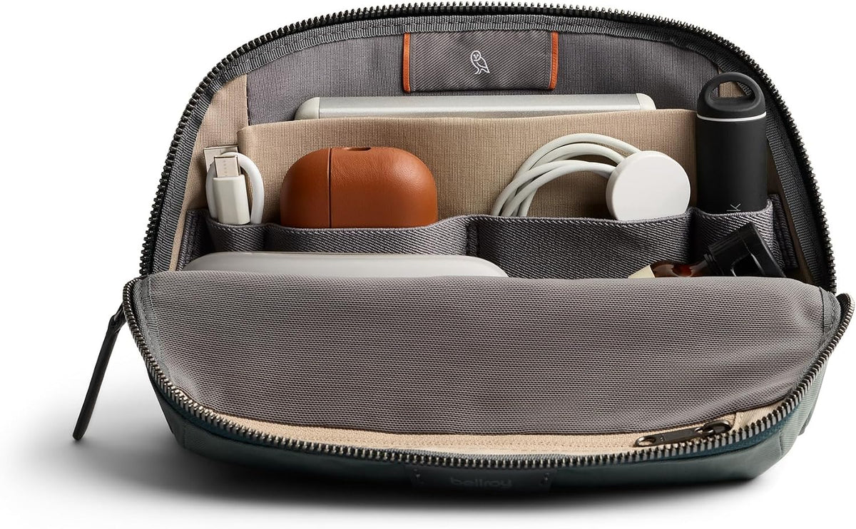 Bellroy Desk Caddy, Tech Organizer - Everglade
