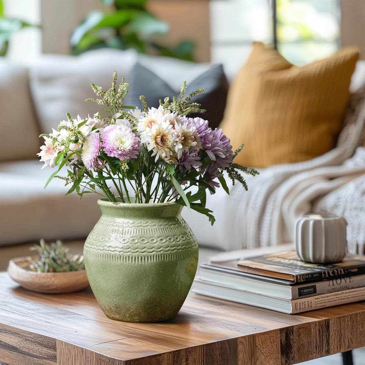Quoowiit Ceramic Rustic Farmhouse Vase, Green Distressed Flower Vase for Home Decor, Boho Decorative Vases for Centerpiece Table Decorations, Vases for Living Room Kitchen Entryway Mantle Shelf Decor