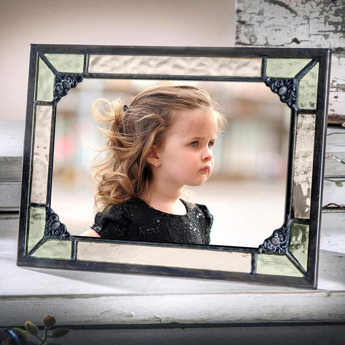 J Devlin Vintage Glass Picture Frame, 4x6 Horizontal/Vertical, Multicolor