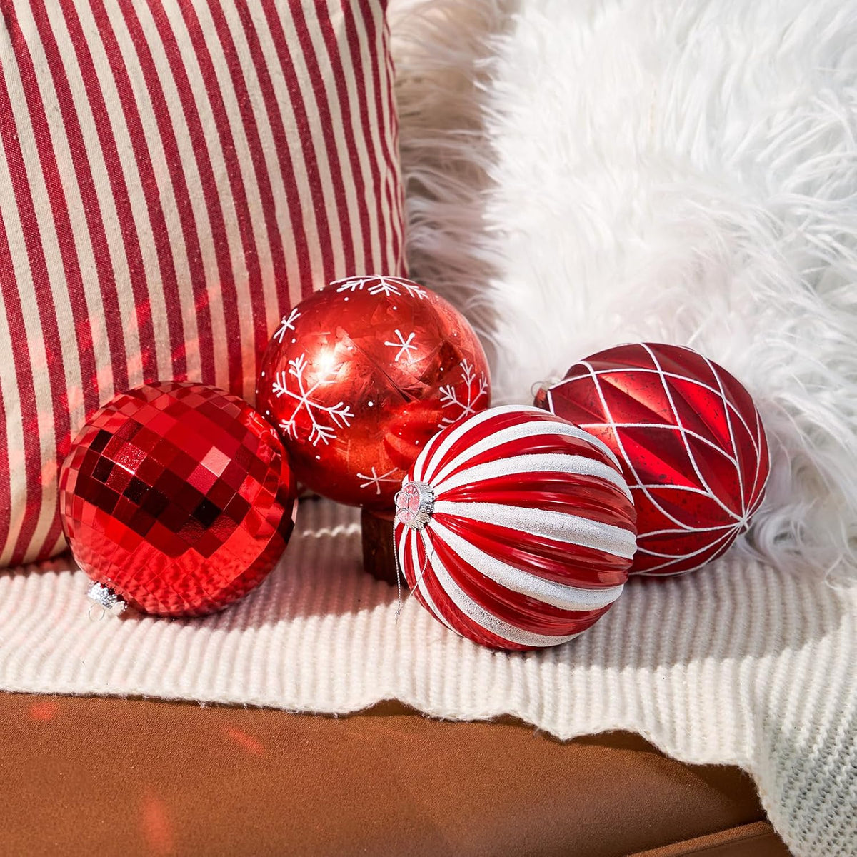 JORNOY Christmas Balls Ornaments Set, 6 inch/150mm Extra Large Shatterproof Plastic Hanging Bulbs for Xmas Tree Decorations Holiday Party with String, 4 Pack-Red&White
