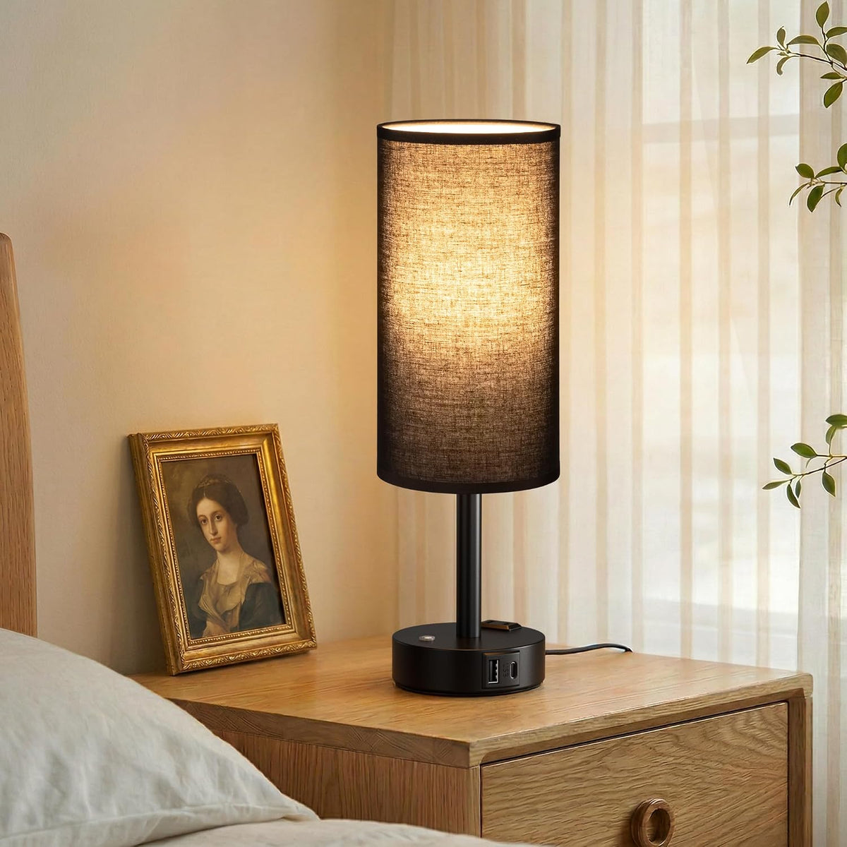 Black Touch Bedside Lamp for Bedroom, Stepless Dimmable, USB A+C, AC Outlet
