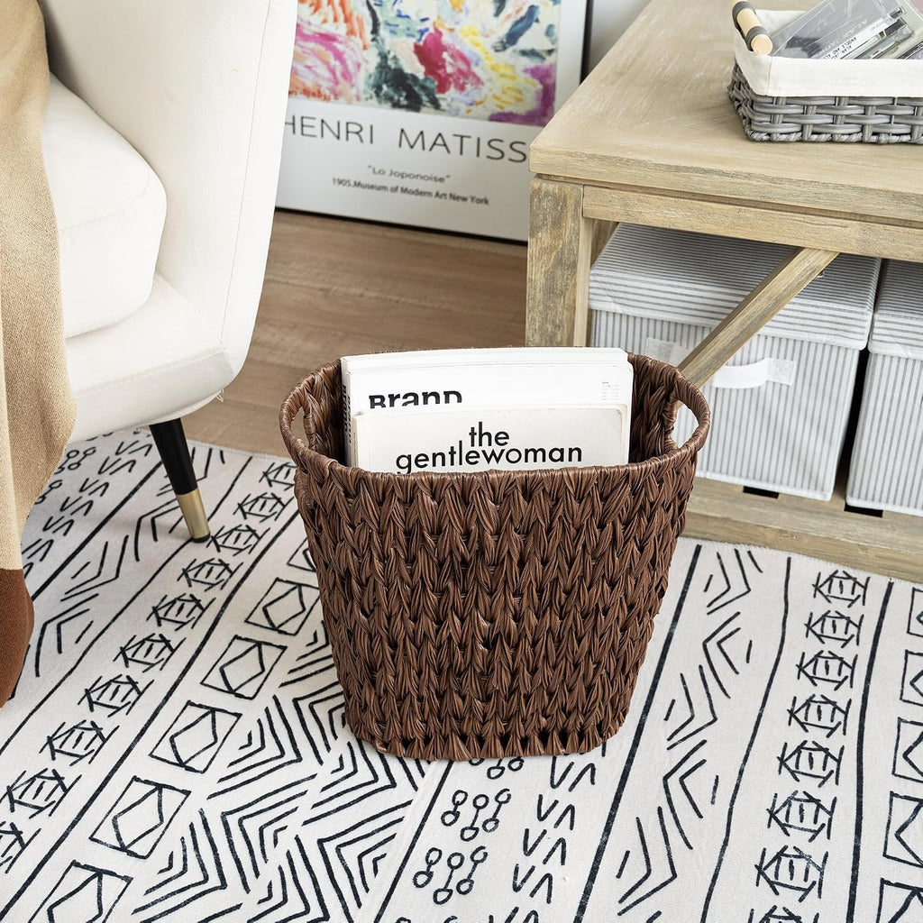 GRANNY SAYS Bedroom Trash Can, Wicker Waste Basket for Bathroom, Brown