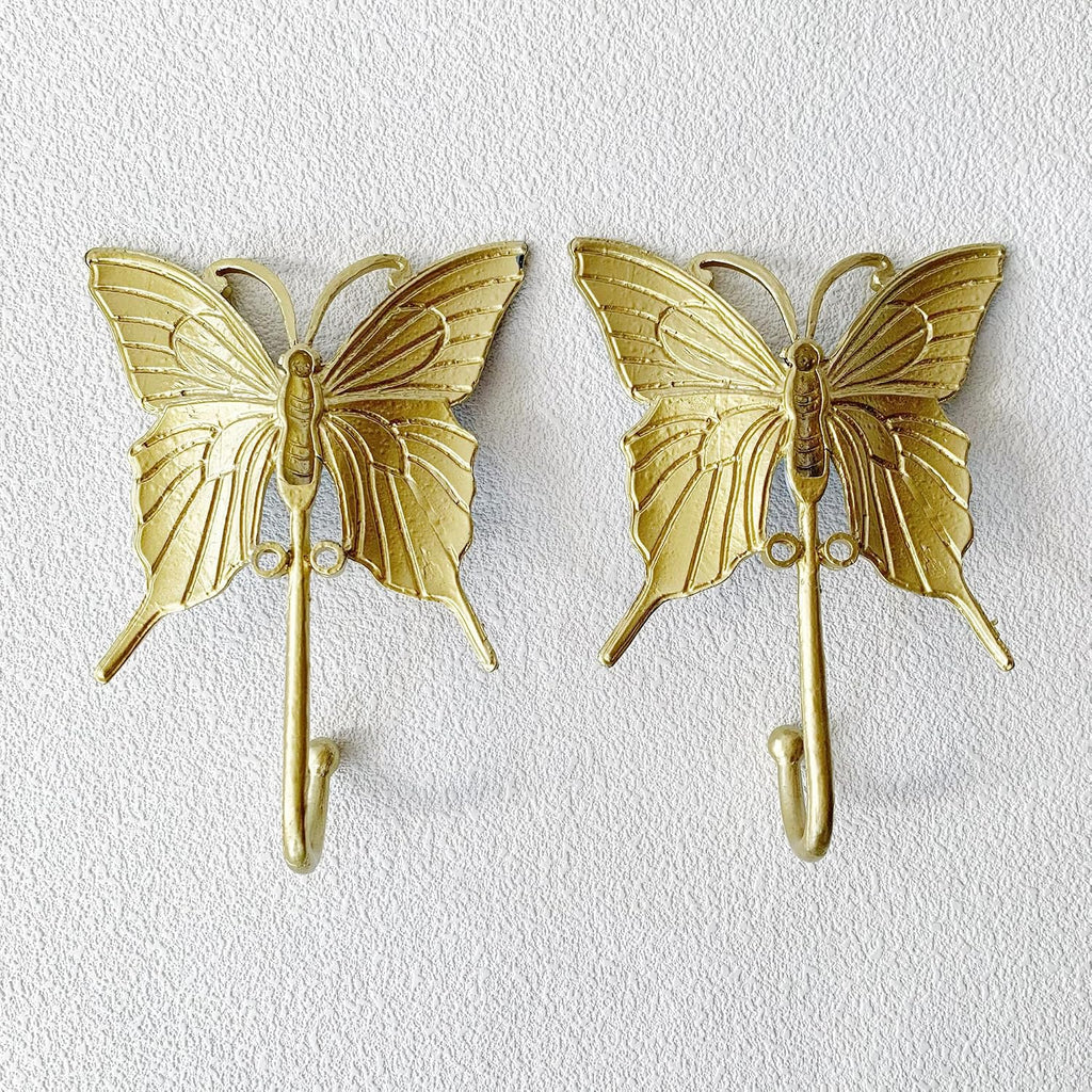 Vintage Butterfly-Shaped Decorative Wall Hooks, 2 Pack Hand-Painted Blue Butterfly Metal Wall Hook Rack Hangers for Hanging Coats, Clothes, Keys, Hats, and Towels