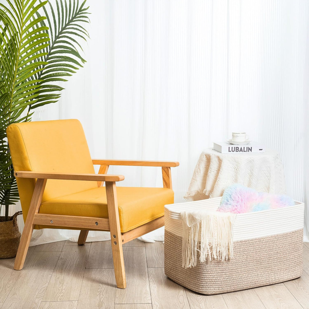 MINTWOOD Design 22in Extra Large Blanket Basket Holder Living Room, Rectangle Rope Woven Storage Basket with Handles for Laundry, Pool Towels, and Shoes, Dog Toy Organizer Bin Box, Light Brown