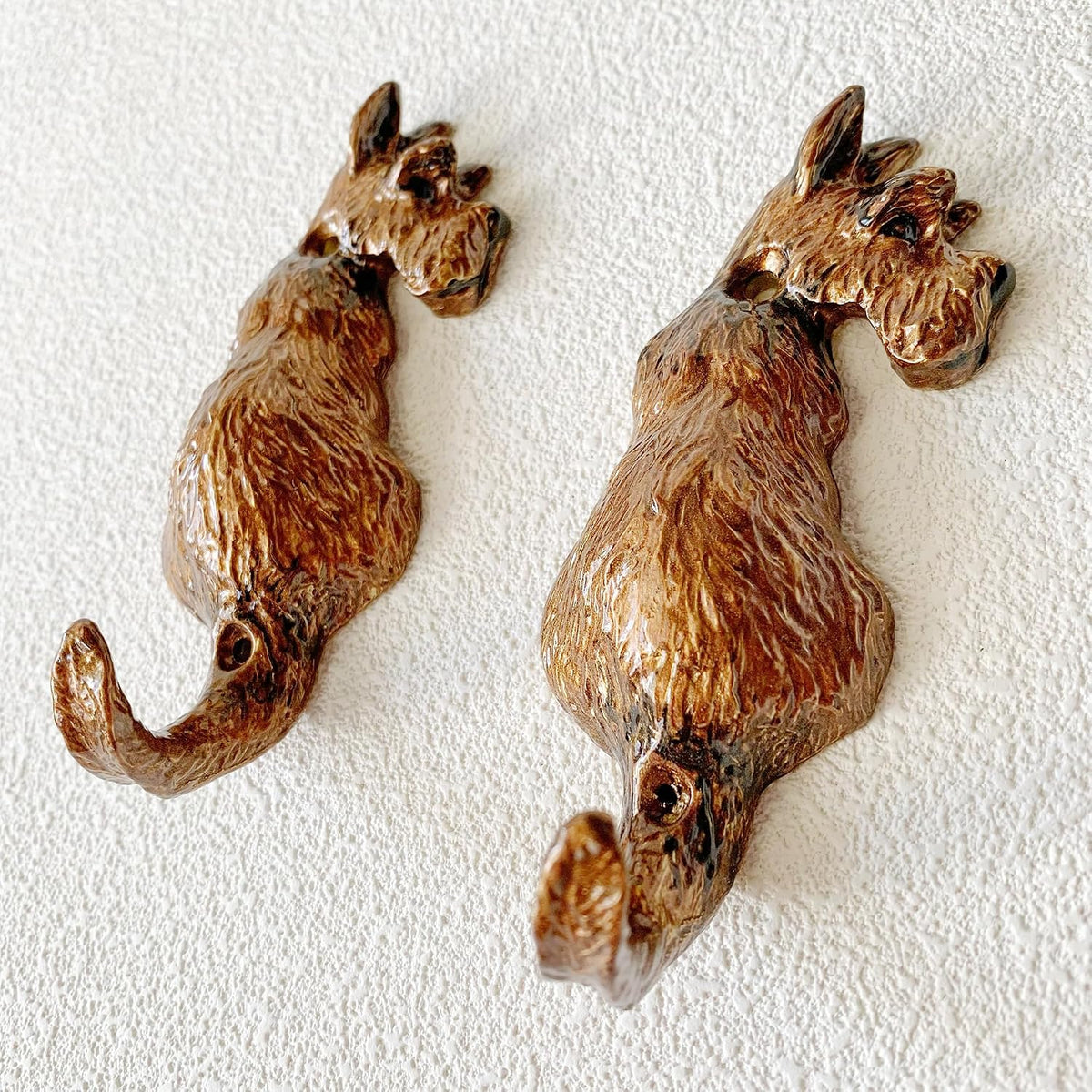 2 Pack Decorative Wall Hooks, Vintage Dog Shaped Metal Wall Hook for Hanging Coats Clothes Keys Hats Towels