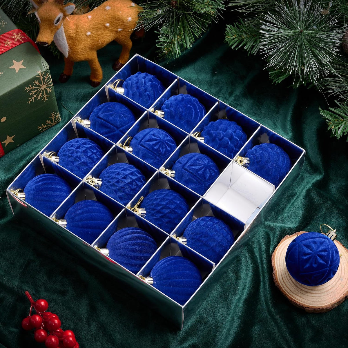 BLEUM CADE 16Pcs Blue Velvet Shatterproof Christmas Ball Ornaments
