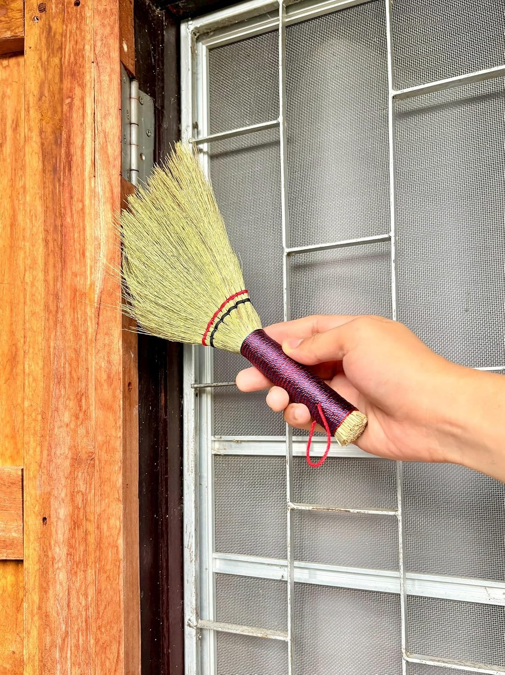 Small Wisk Brush Broom -Whisk Broom Handheld Brush Whisks Away Dust, Dirt & Debris Brush Hanger for Easy 11 Inch