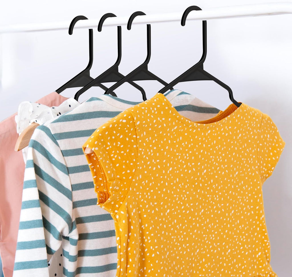 Simple Deluxe 50 Pack Plastic Hangers, Durable Clothes Hangers, Lightweight and Space-Saving Hangers for Shirts, Dresses, Coats, Pants, Black