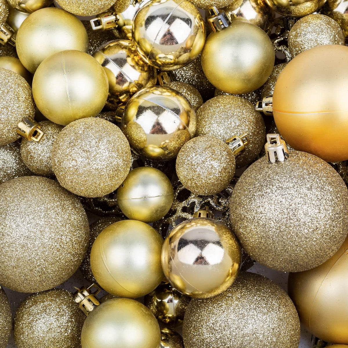 NJN 100pcs Christmas Ball Ornaments, Shatterproof Christmas Ornaments Set with Hand-held Gift Package for Xmas Tree (Gold)