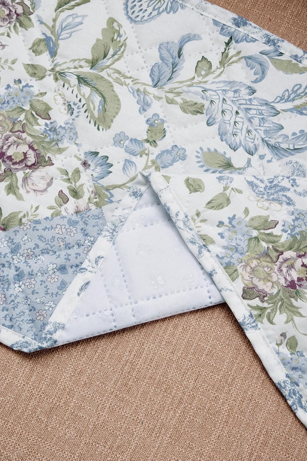 Brilliant Sunshine Blue Roses Patchwork Couch Armrest Organizer, 35"×13"