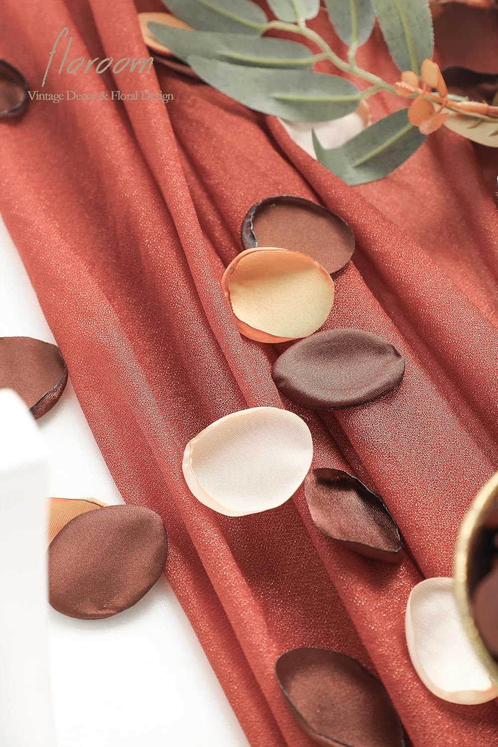 Floroom 300pcs Rose Petals Rust Brown Earth Tones Faux Silk Flower Petals for Wedding Flower Girl Basket Aisle Scatter Dinner Table Centerpieces Party Confetti Bridal Shower Romantic Night Decoration