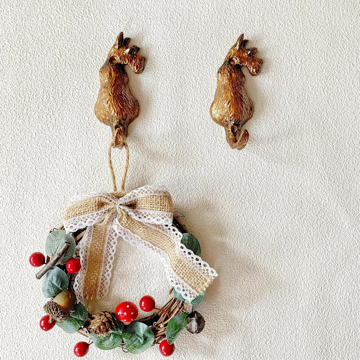 2 Pack Decorative Wall Hooks, Vintage Dog Shaped Metal Wall Hook for Hanging Coats Clothes Keys Hats Towels