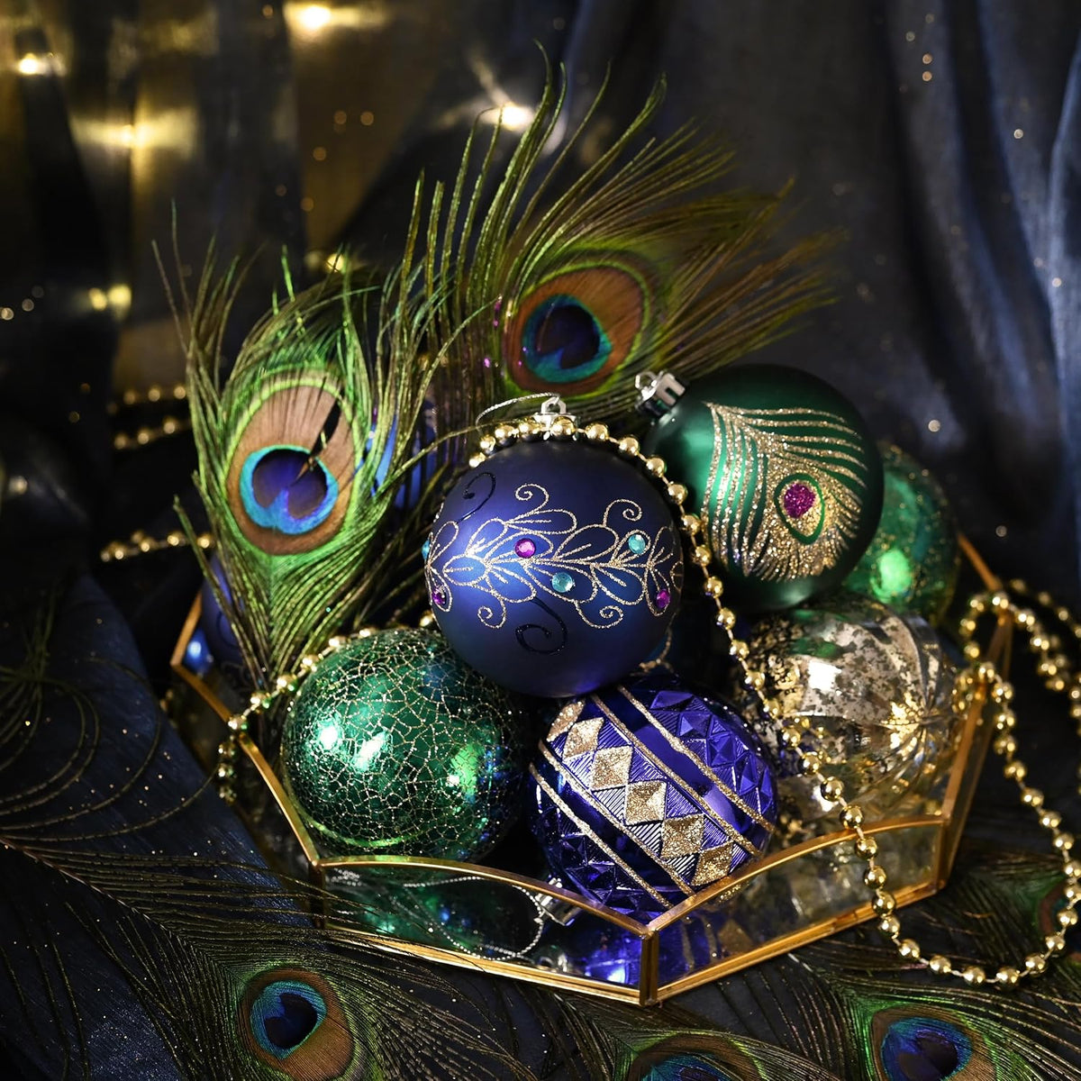 Valery Madelyn 16ct Christmas Ball Ornaments Tree Decorations Set 3.15 Inch