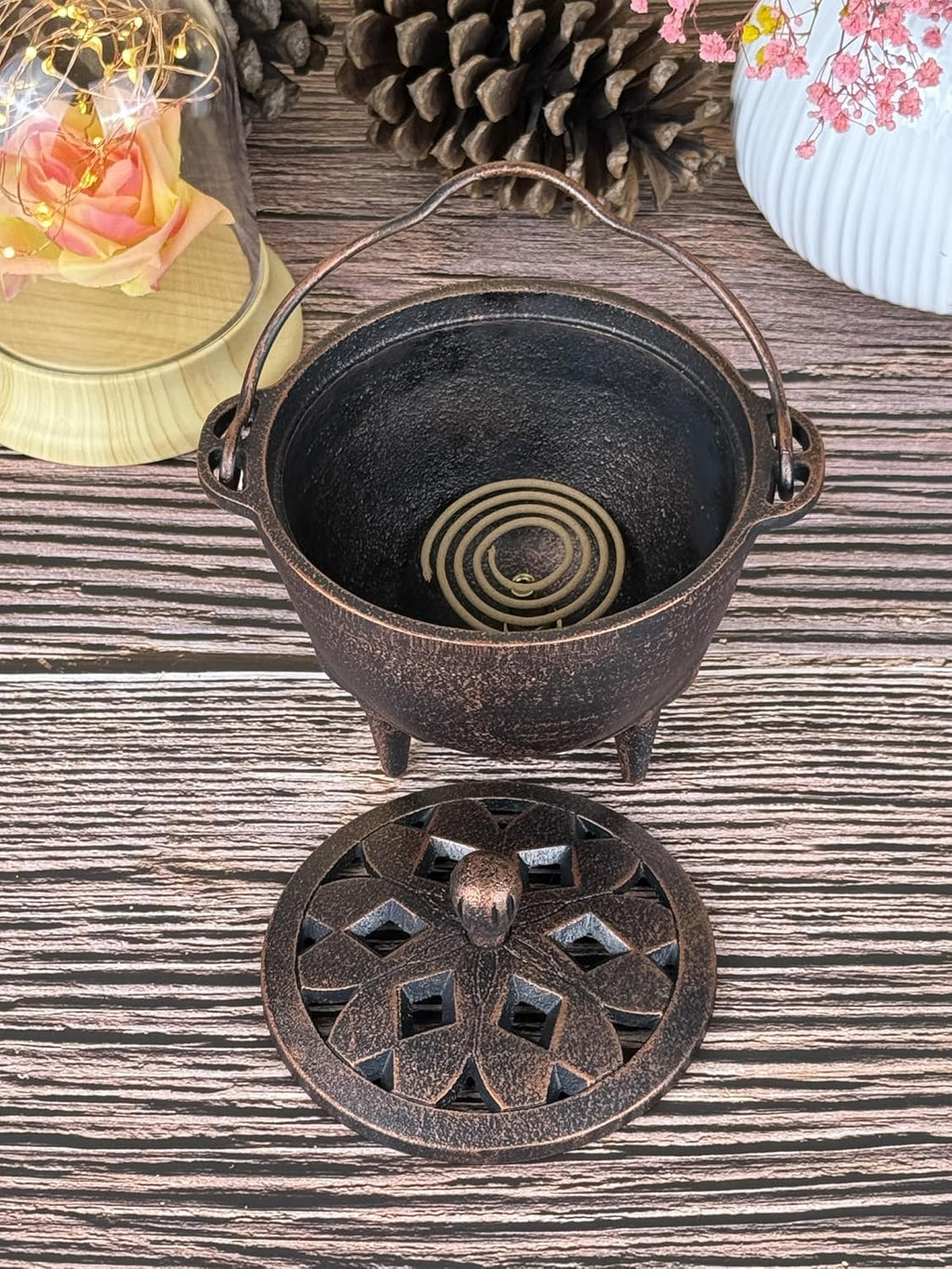 YIMIFLA Incense Burner Holder with Lid and Handle Cast Iron Cauldron 4.9" Frankincense Resin Charcoal Incense Burner Great for Yoga, Spa Aromatherapy, Smudging, Ritual & Blessings (Red Bronze)