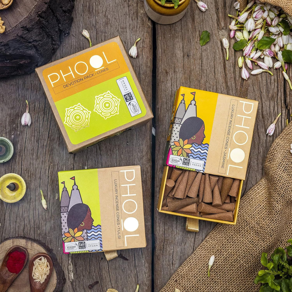 Pack of 2 Natural Incense Cones,Phool Devotion Pack(80 Organic Cones |2 Fragrances:Tulsi & Jasmine)+1 Free Ceramic Holder | Handrolled | Sulpher and Charcoal Free |100% Organic & Natural(500 GMS)