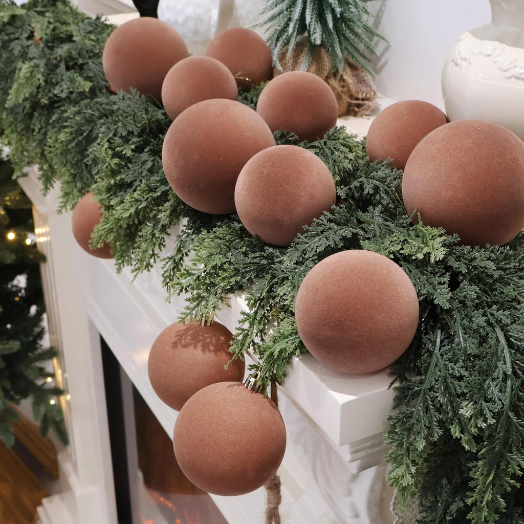18PCS Velvet Ornaments for Christmas Tree,3.15IN Christmas Ornaments Set