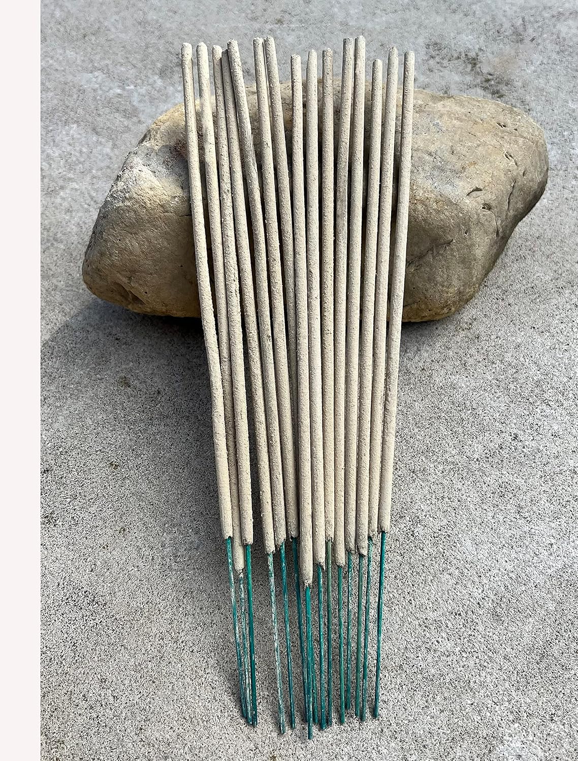 Hari Darshan Handcrafted Premium Incense Sticks Gift Set Includes 6 Fragrances X 15 Sticks Total of 90 Sticks